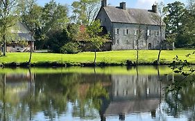 Domaine De L'Eau Partie