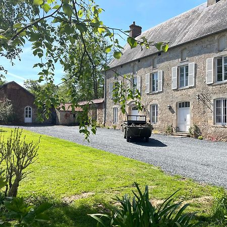 Bed and Breakfast Domaine De L'Eau Partie à Carentan Extérieur photo